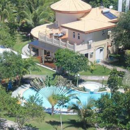 Cabilao Sunset Dive & Beach Resort Loon Bagian luar foto