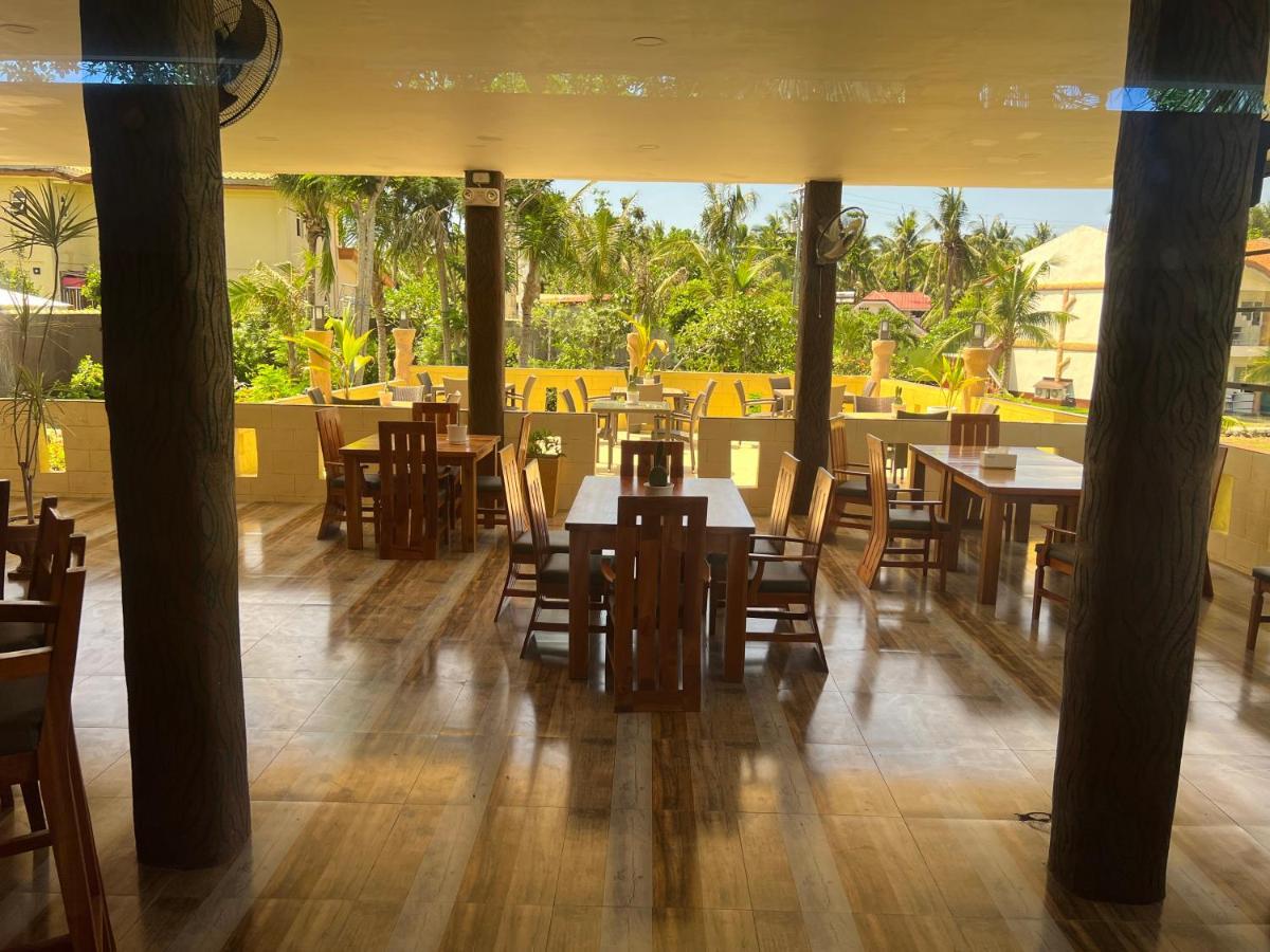 Cabilao Sunset Dive & Beach Resort Loon Bagian luar foto