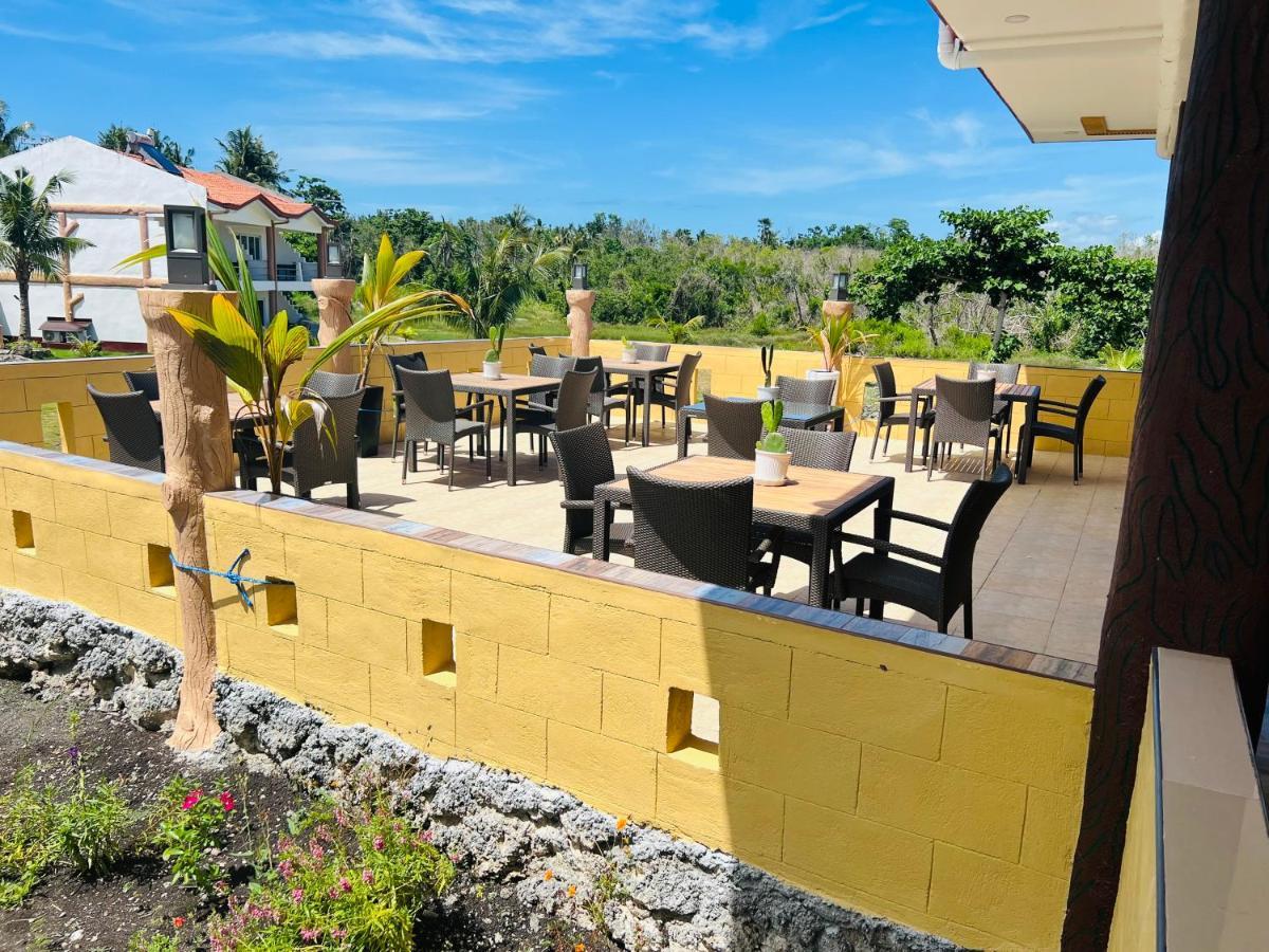 Cabilao Sunset Dive & Beach Resort Loon Bagian luar foto