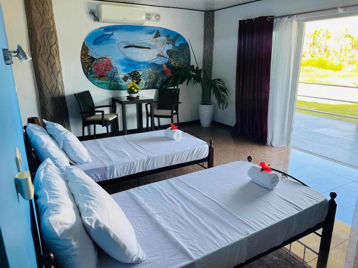 Cabilao Sunset Dive & Beach Resort Loon Bagian luar foto
