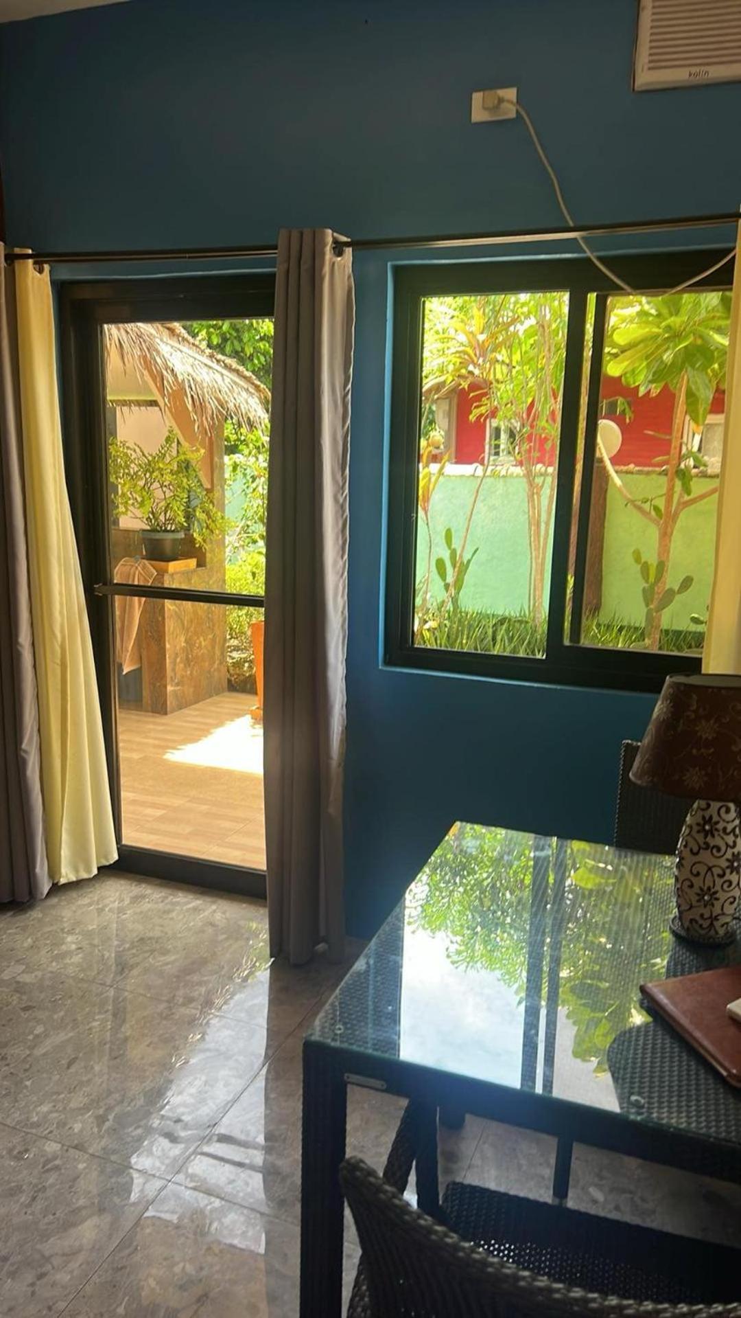 Cabilao Sunset Dive & Beach Resort Loon Bagian luar foto