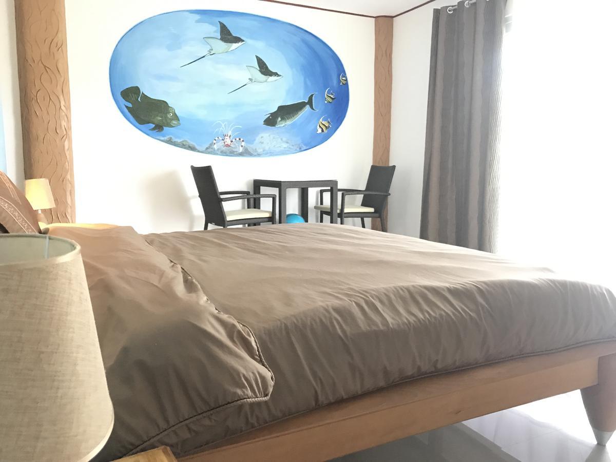 Cabilao Sunset Dive & Beach Resort Loon Bagian luar foto