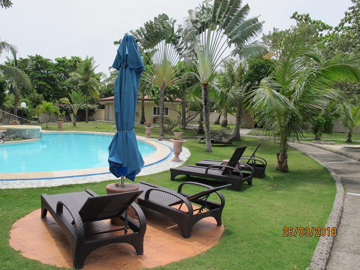 Cabilao Sunset Dive & Beach Resort Loon Bagian luar foto