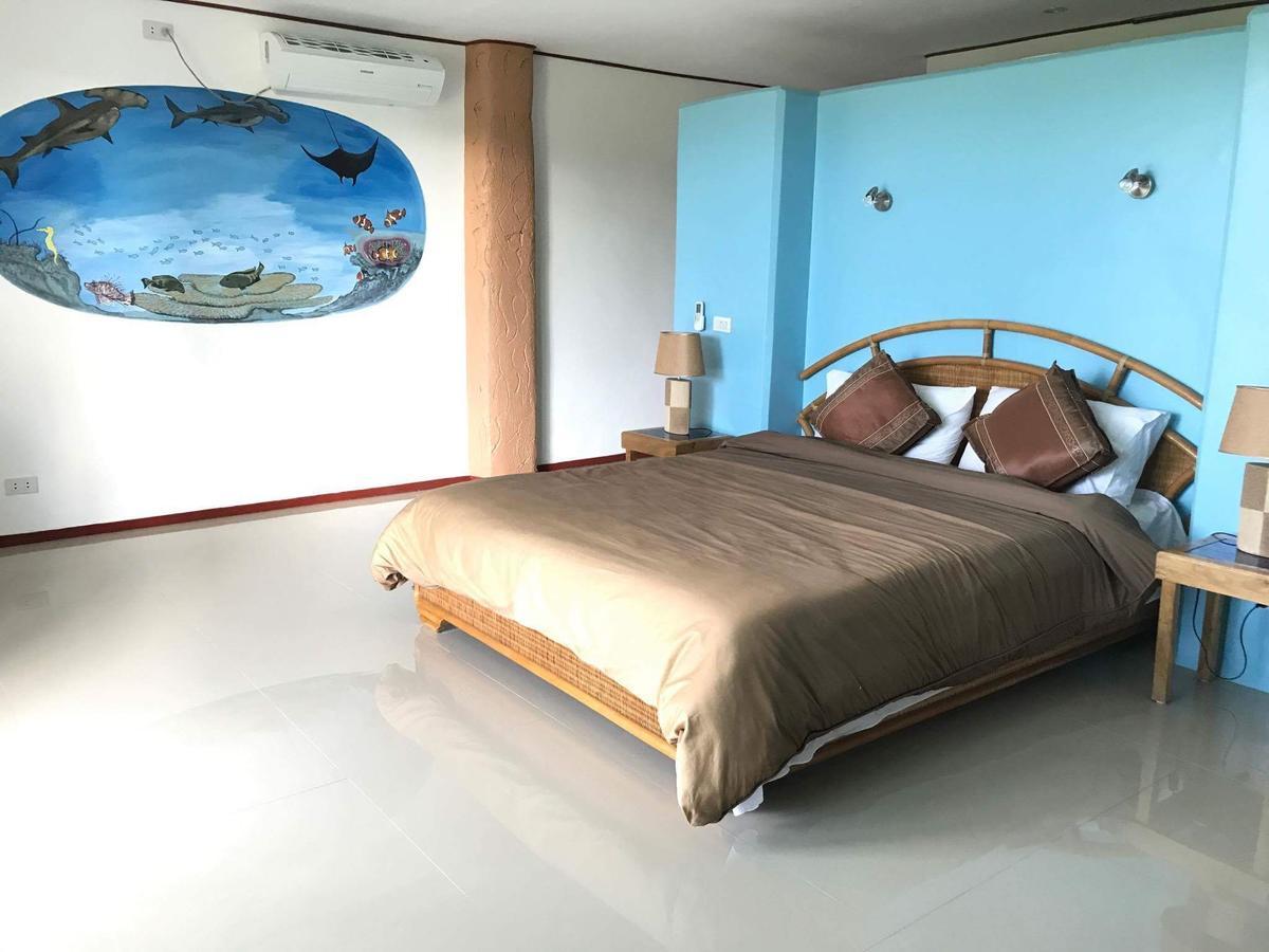 Cabilao Sunset Dive & Beach Resort Loon Bagian luar foto