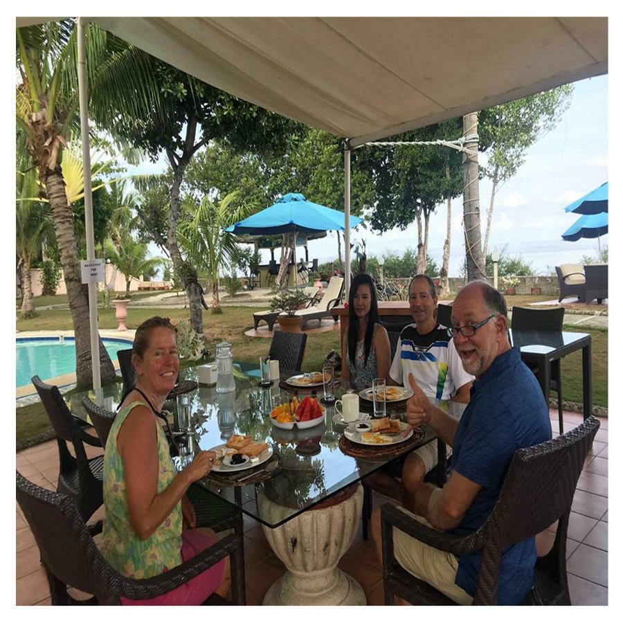 Cabilao Sunset Dive & Beach Resort Loon Bagian luar foto